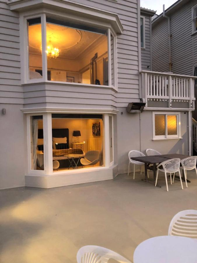 Incredible Views! Luxurious Studio & Outdoor Living 웰링턴 외부 사진
