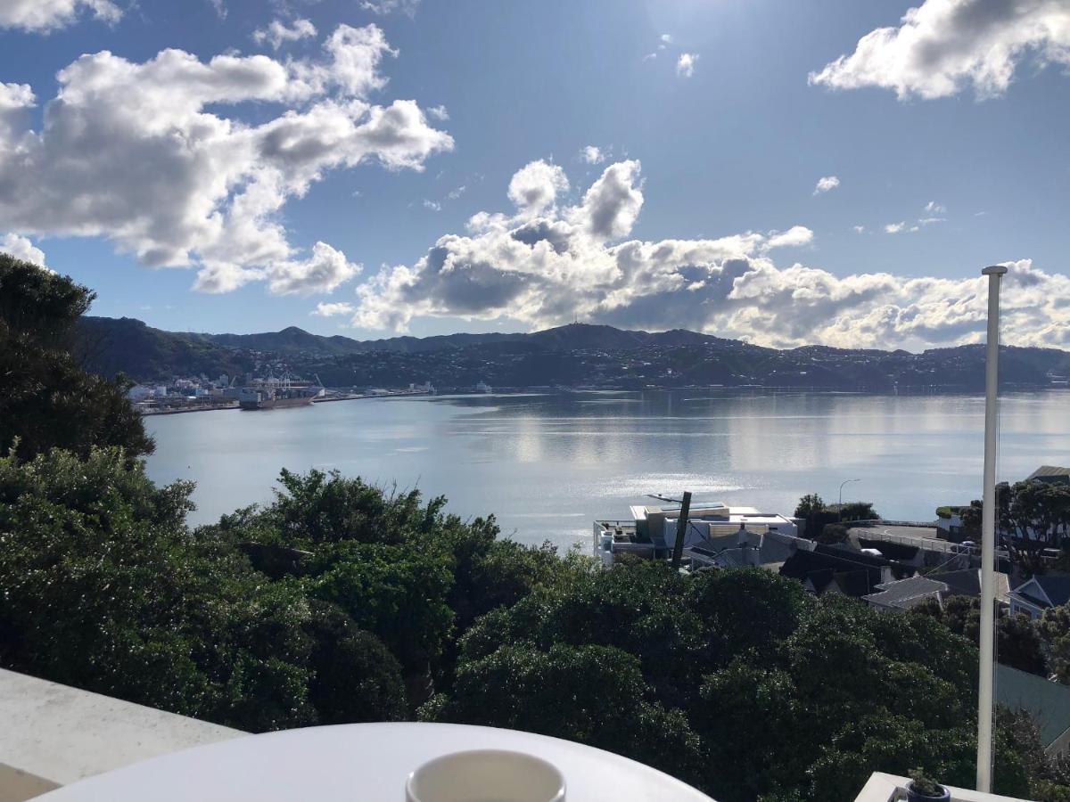 Incredible Views! Luxurious Studio & Outdoor Living 웰링턴 외부 사진